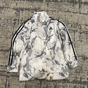 Adidas zip up jacket. Size 7 boys